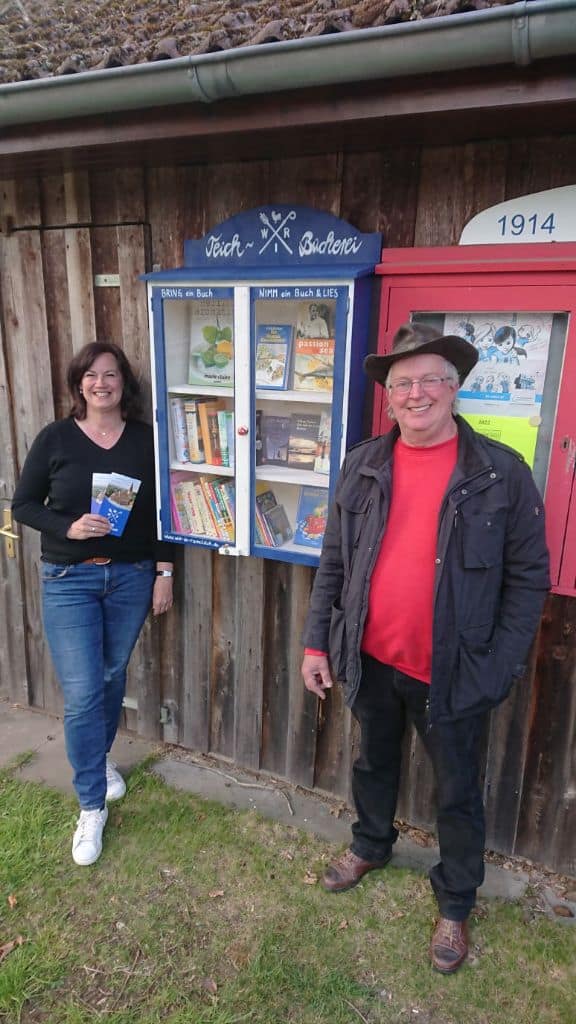 Bücher-Tausch-Box am Badeteich